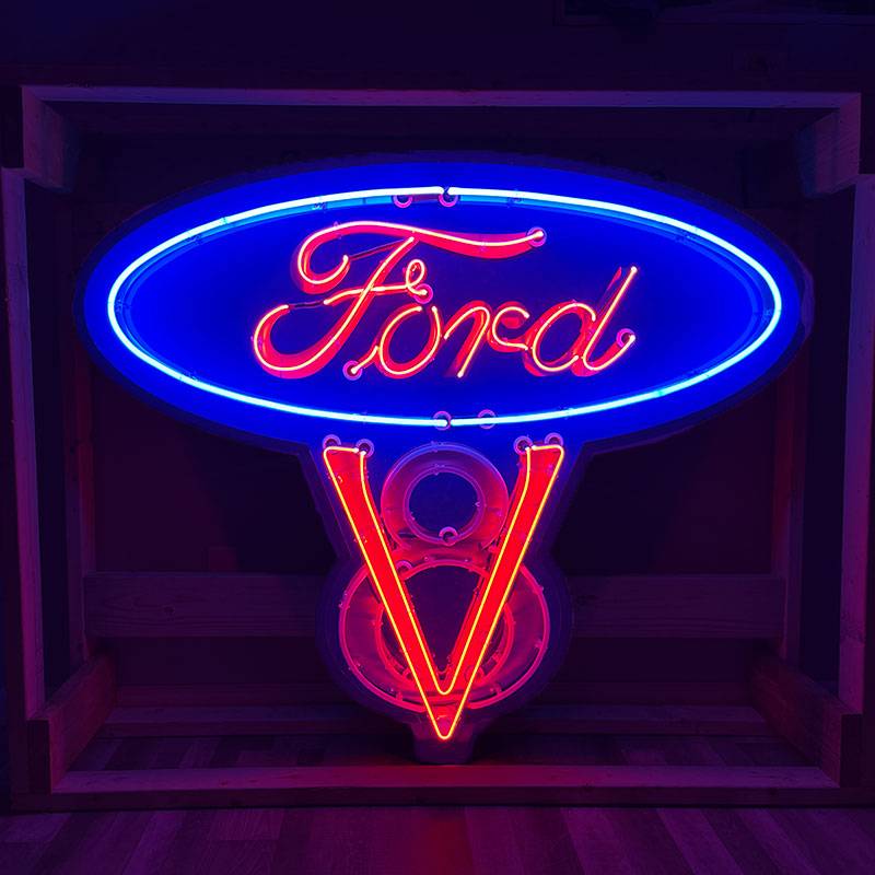 ford v8 neon road sign